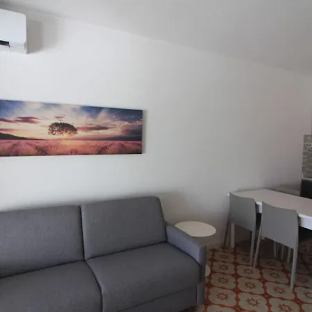 Apartment Renovated By The Lignano Sabbiadoro